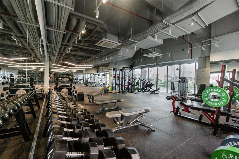 PHONG TAP GYM CAN HO BCONS SOLARY